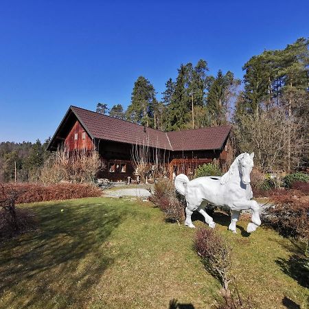 Hotel Ranch Kaja & Grom Vojnik Exterior foto